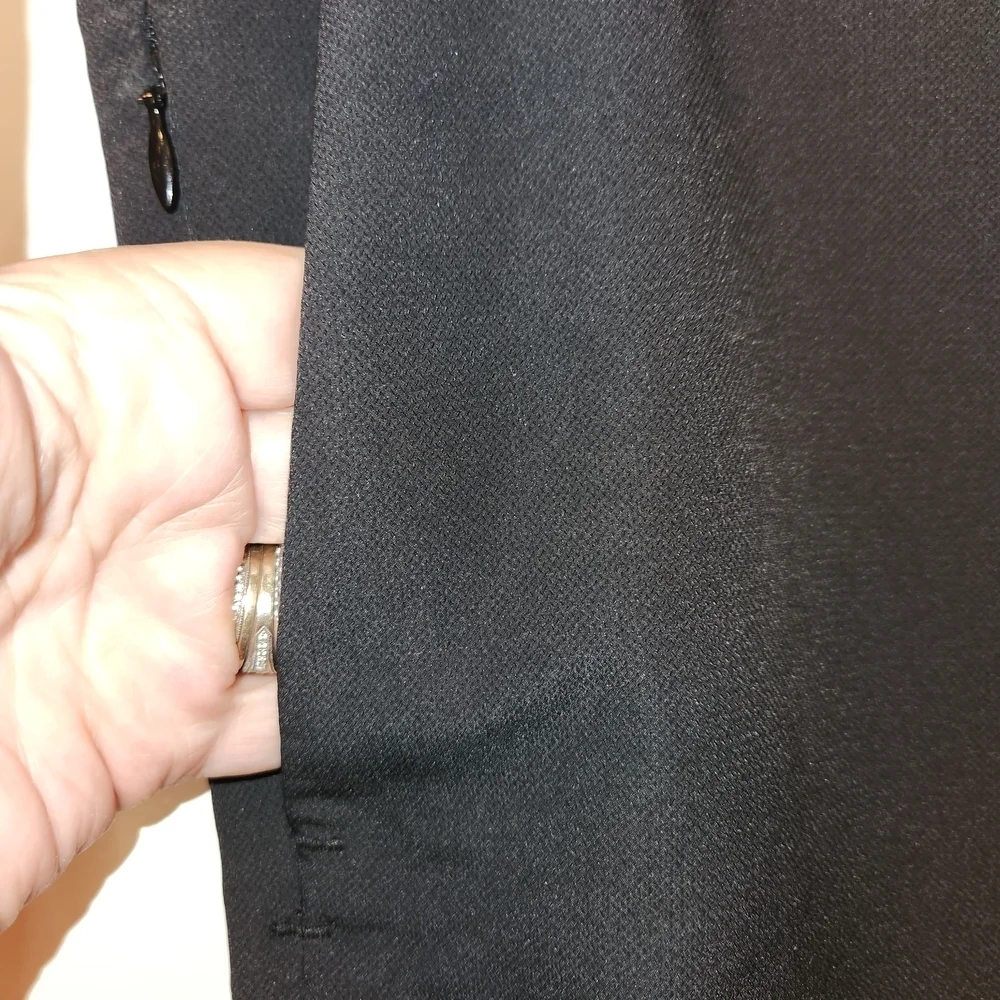 NWT Banana Republic Flat Front Lightweight Pants Size 34X30 Straight Leg Chino